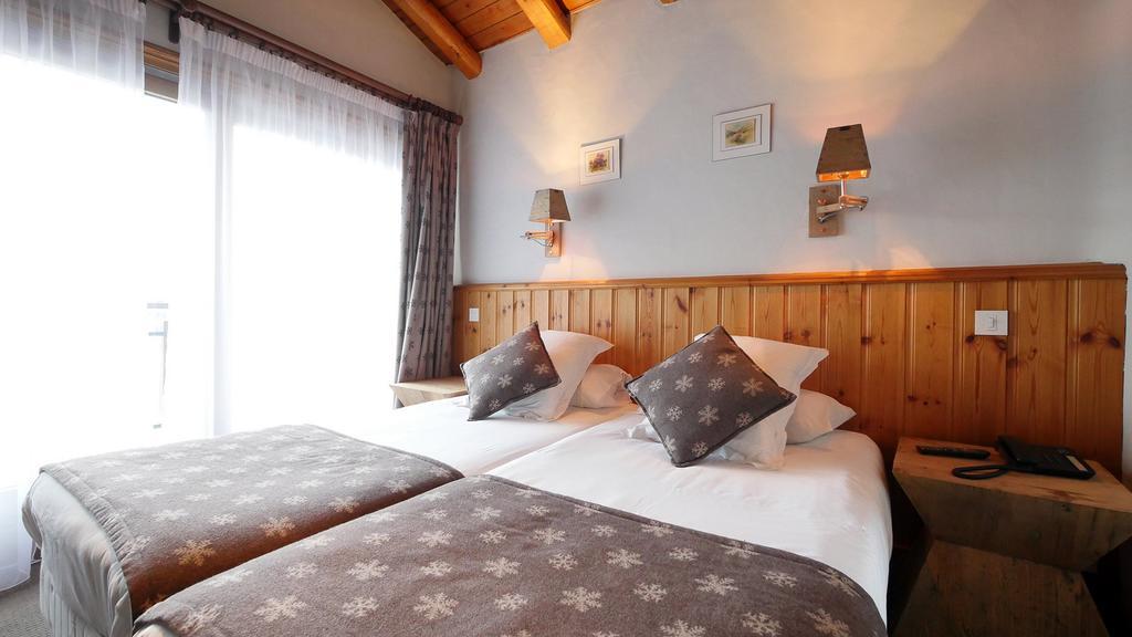 ホテル L'Annexe Val-dʼIsère エクステリア 写真