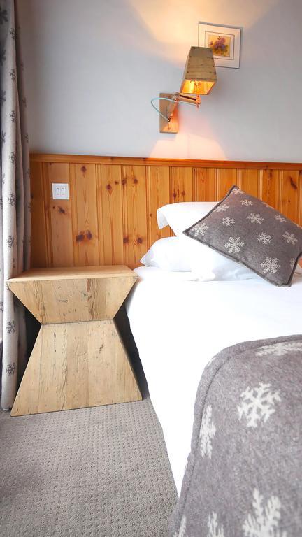 ホテル L'Annexe Val-dʼIsère エクステリア 写真